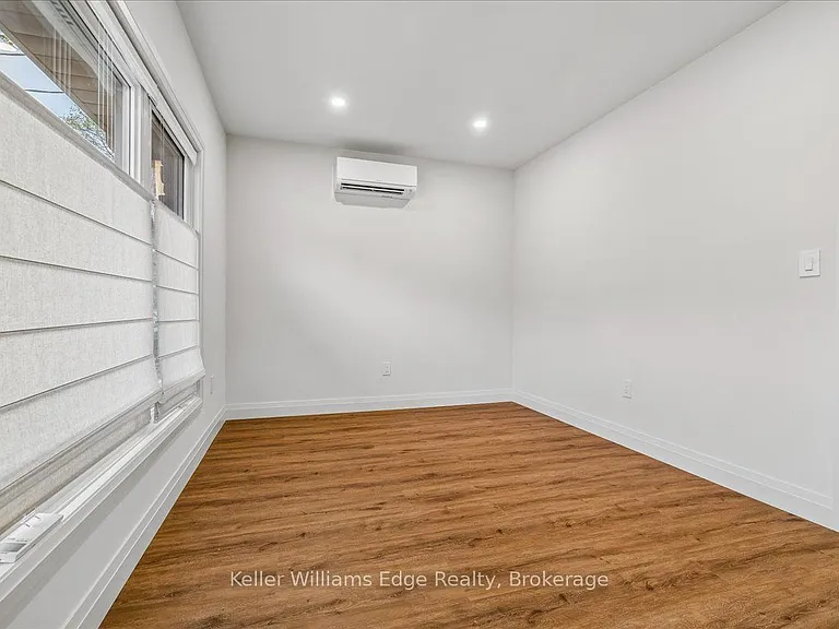 128 Gage Ave S #1 — Photo 17