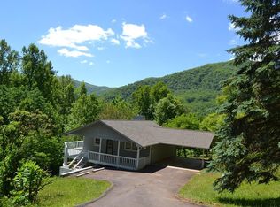 11 Elizabeth Trl, Franklin, NC 28734