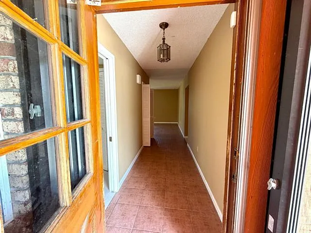 1235 Rowayton Cir — Photo 10