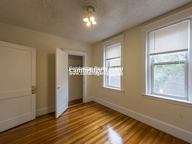 518 Gardner St S #3T — Photo 9