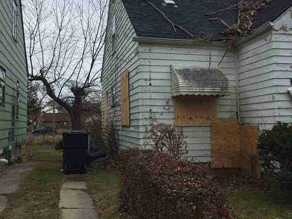 17550 Vaughan