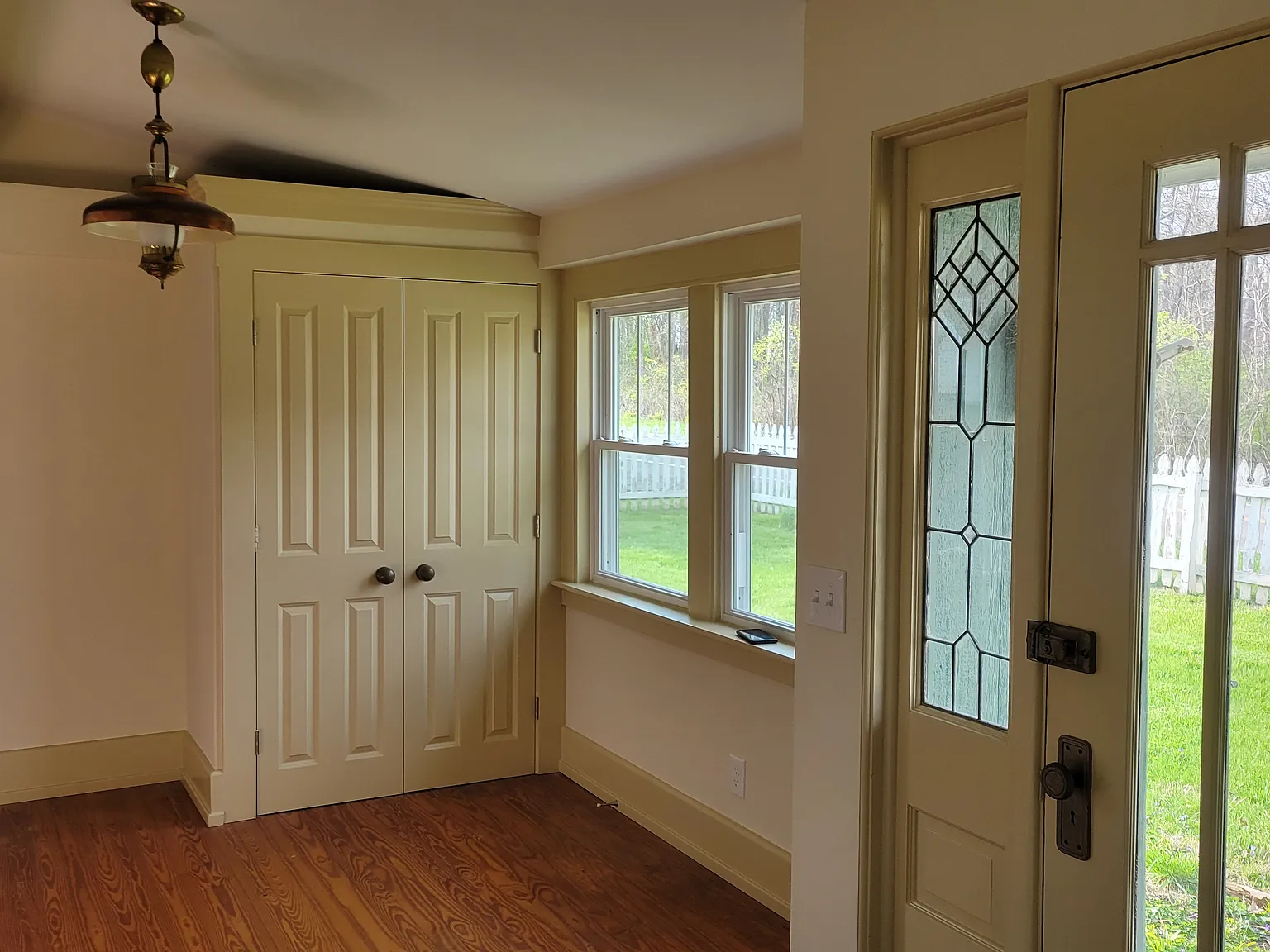 2 bed, 1236 sqft, $1,525 — Photo 2
