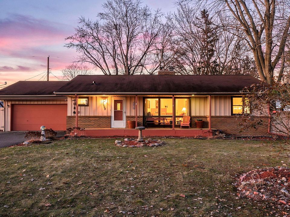 1st image of 3584 Midland Ave