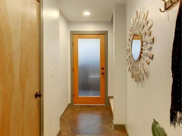 (undisclosed Address), Seattle, WA 98105