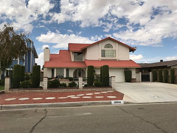 2nd image of 26668 Mariner Ln