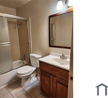 4th image of 698 Richmond Ave #1