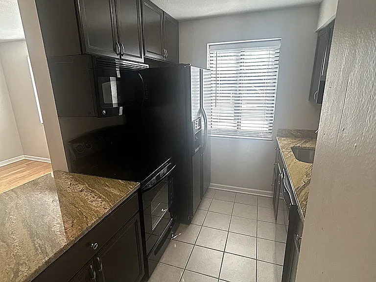 195 Dell Ave #304 — Photo 9