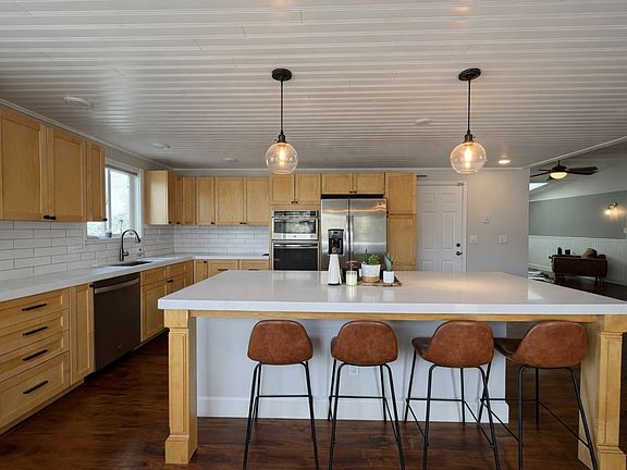 2nd image of 3267 Corey Dr