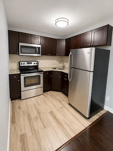 452 Harding Pl #6B Photo 1