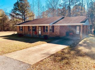 122 Helen Bolden Rd, De Kalb, MS 39328