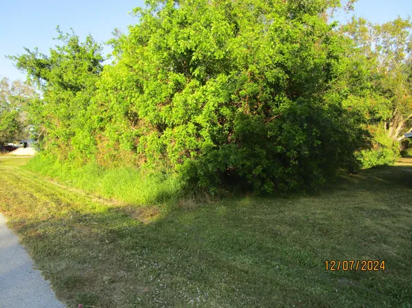 3488 NW 32nd Avenue, Okeechobee, FL 34972
