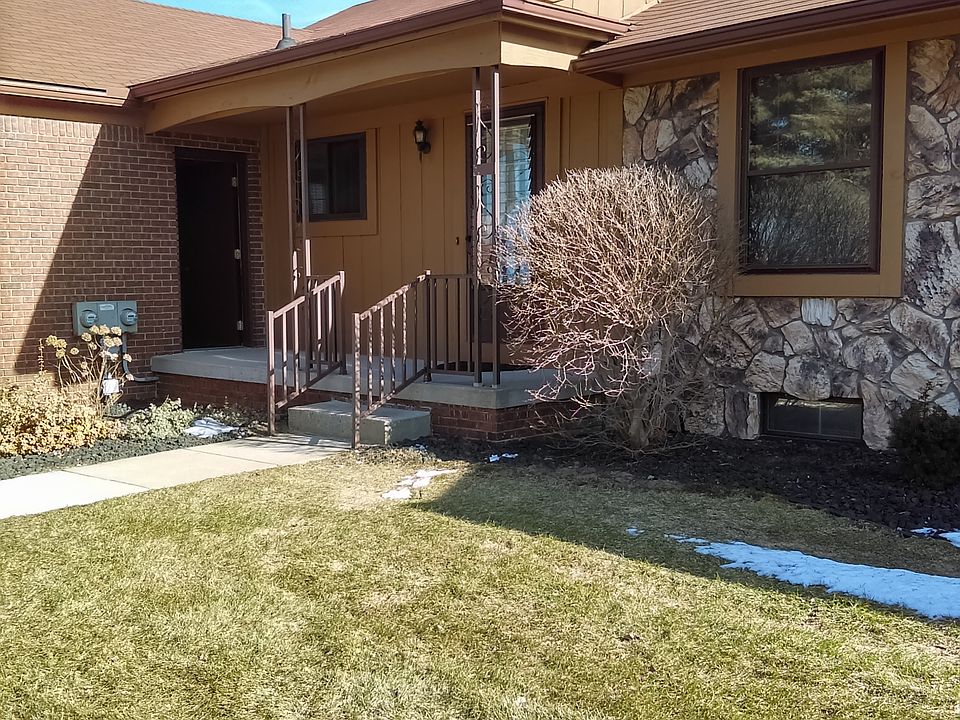 Front of Condo
