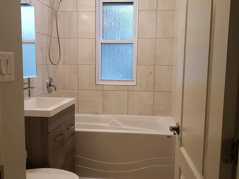 105 Harold Ave #1 — Photo 17