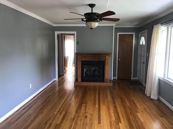 3rd image of 1377 Byrd Cir