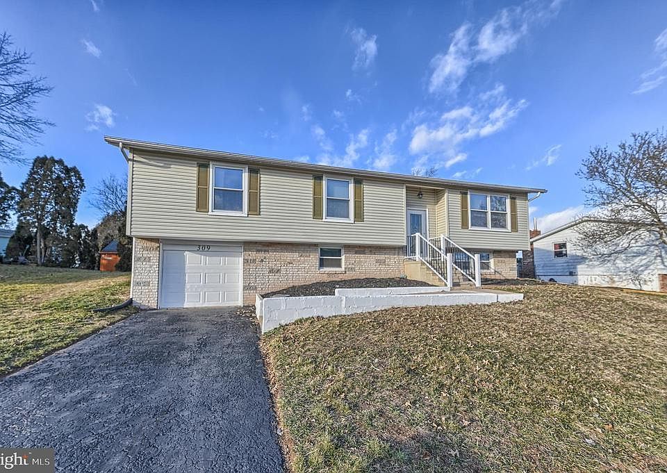 1st image of 309 Elmwood Dr