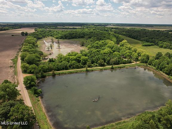 3rd image of Jenkins Rd