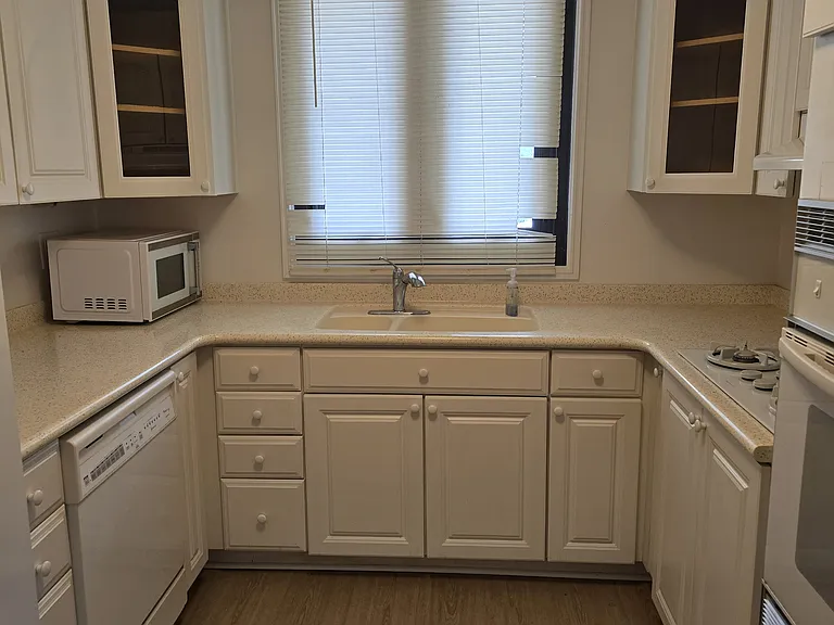 1600 Ala Moana Blvd #1904 — Photo 16