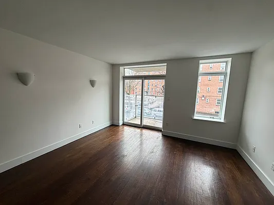 88 Lorraine Street #3