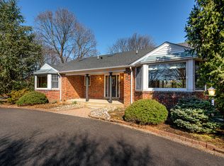 2195 Warwick Rd, Warrington, PA 18976