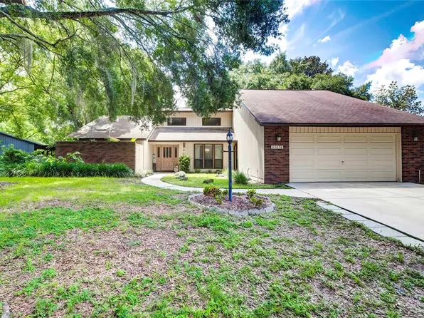 35070 Smoketree Ln, Dade City, FL 33523
