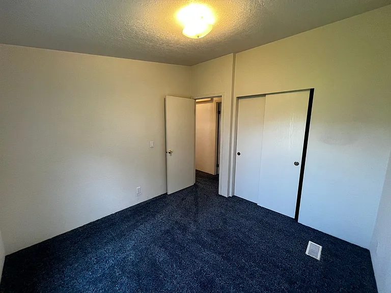 3040 SW River View Dr — Photo 10