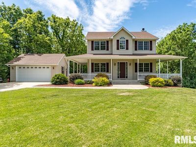 1042 Woodland Knolls Rd, Metamora, IL, 61548