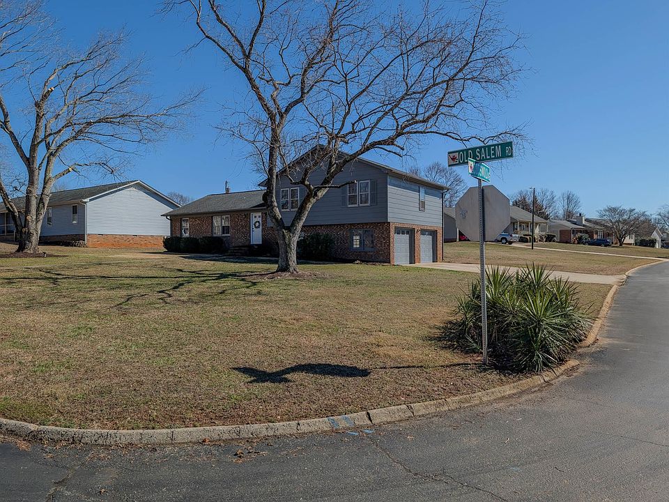 1st image of 207 Old Salem Rd