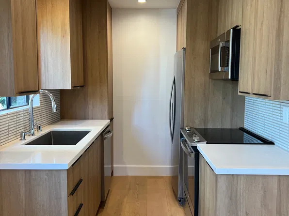 1417 14th St APT 1, Santa Monica, CA 90404