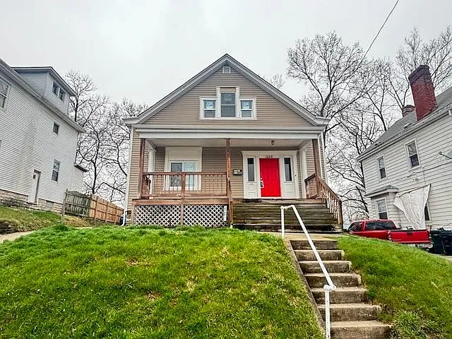 1239 Sliker Ave — Photo 3