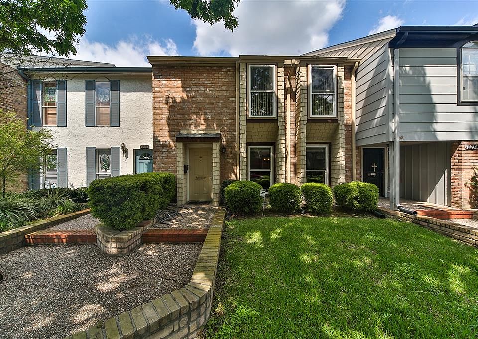 1st image of 10236 Briar Forest Dr #22/3
