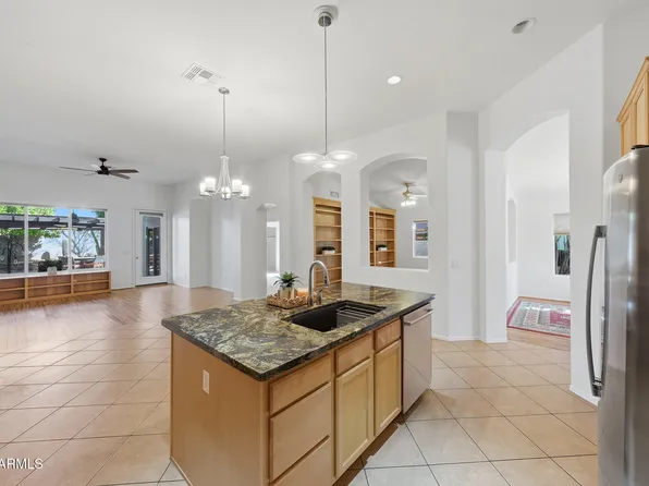 8232 W Adam Avenue, Peoria, AZ 85382