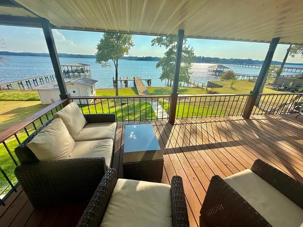 174 Tipperary Dr, Milam, TX 75959