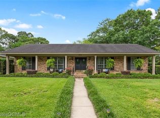 404 Hounds Run E, Mobile, AL 36608