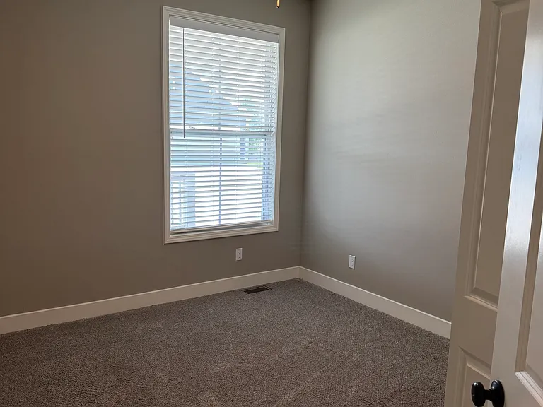 2156 Esker Trail Cpe — Photo 16