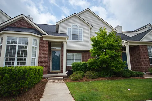 23201 Alexa Dr Photo 1