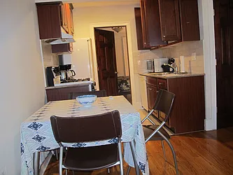 Rented by Picture Realty Inc.