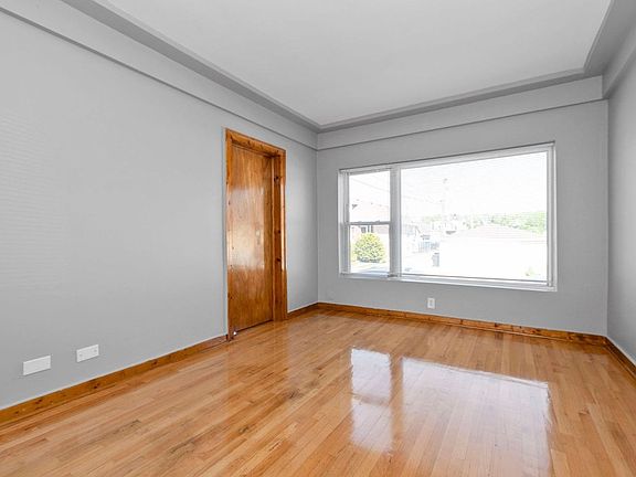3rd image of 5848-54 S Trumbull Ave #5848-1