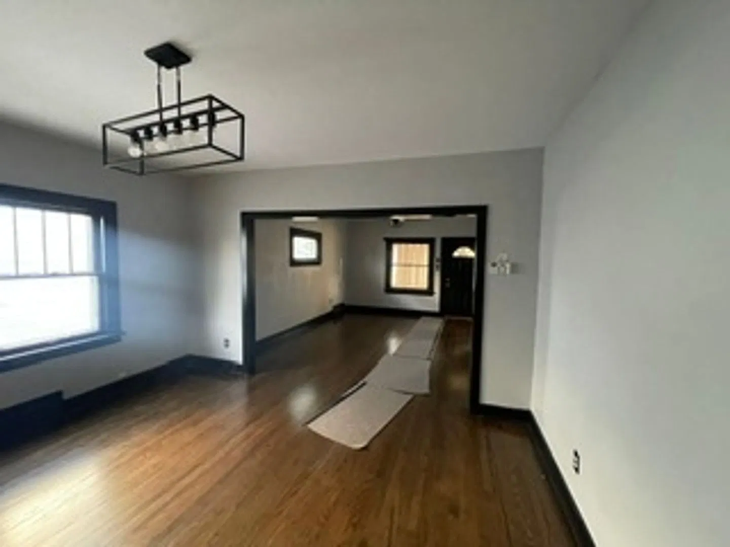 For Rent- 3 Bedroom 1 Bath In Calumet City, Il — Photo 2