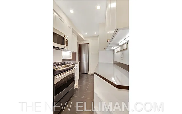 Sold by Douglas Elliman | media 32