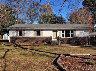 10116 Windrift Rd, Charlotte, NC 28215