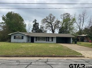 3011 Rollingwood Dr, Tyler, TX 75701