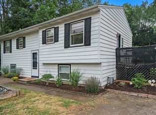 2301 Ashton Ave, Kalamazoo, MI 49004