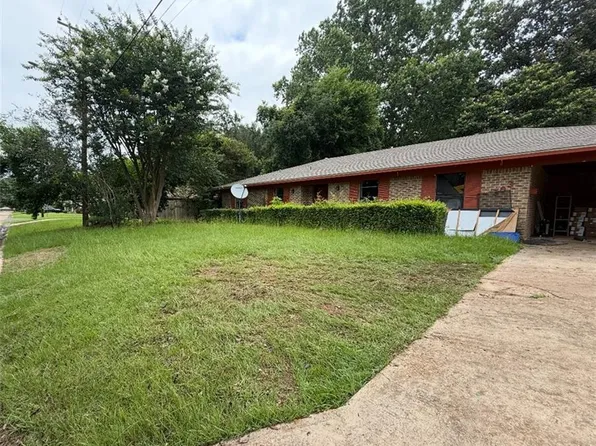 303 E 7th St, Natchitoches, LA 71457