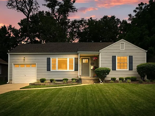 4806 W 55th Ter, Roeland Park, KS 66205