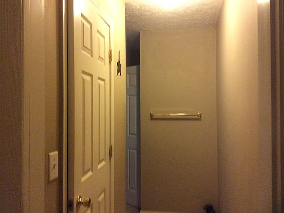 Leading into master bath