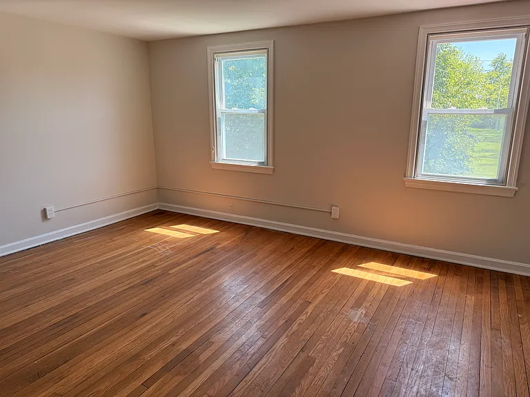 4042 Northfield Rd — Photo 9