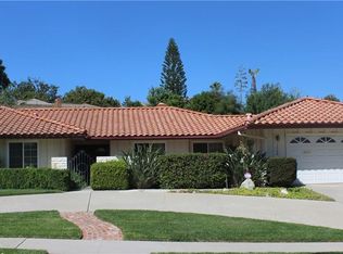 1560 Country Club Dr, Riverside, CA 92506