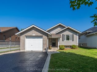 184 Macdougall Dr N, Loyalist, ON K7N0A2