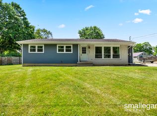 237 S Higbee St, Lyons, MI 48851
