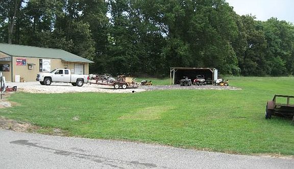 2nd image of 752 Highway 114 S